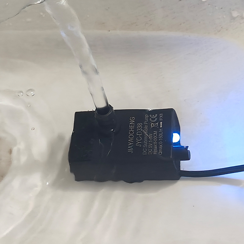 Ultra Quiet USB Aquarium Fish  - Marine Aquarium Water บทวิจารณ์และราคา